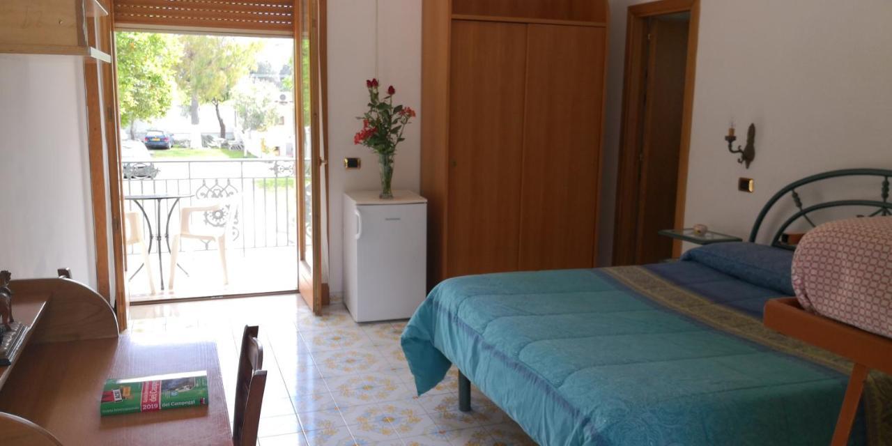 "Villa Pompei" Camere Familiari Buitenkant foto